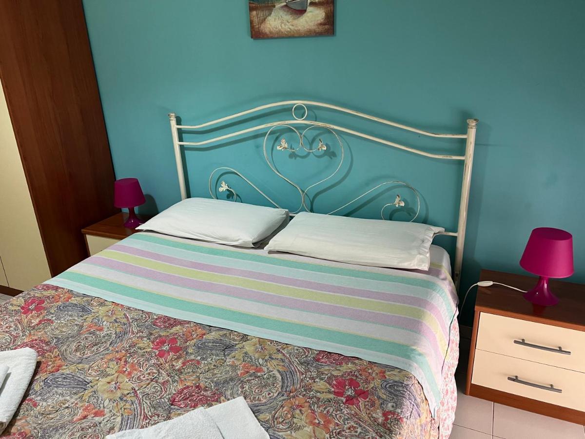 The Artists Bed & Breakfast Acireale Luaran gambar
