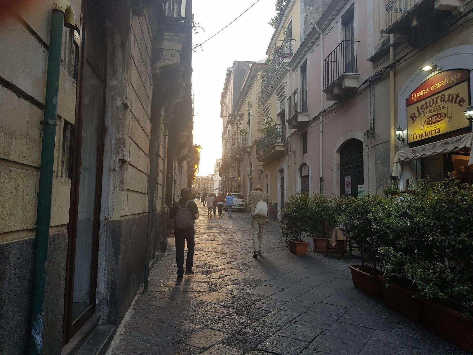 The Artists Bed & Breakfast Acireale Luaran gambar
